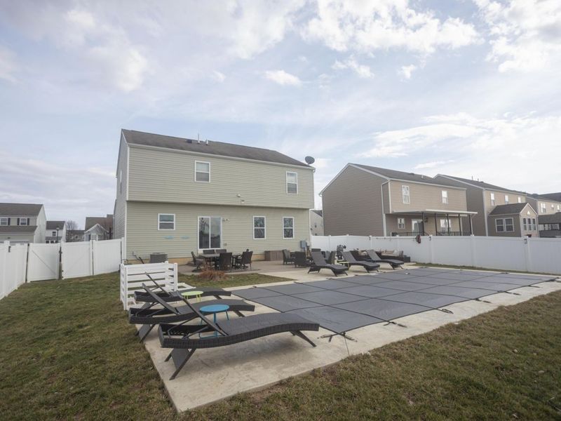 377 Puleo Drive, London, OH 43140 Photo 3