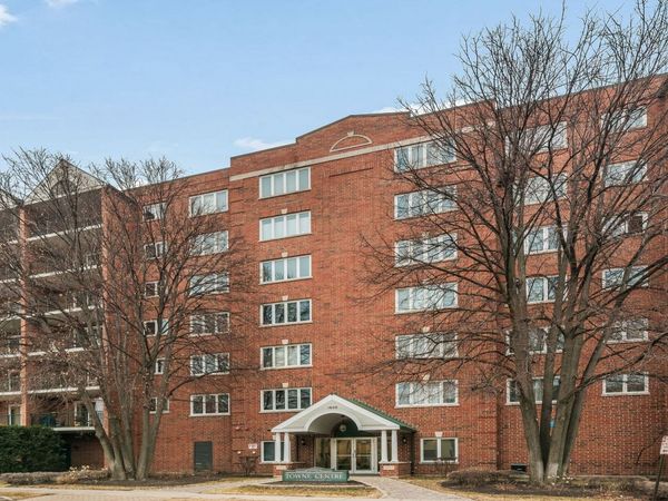 1600 E Thacker Street, Unit 513, Des Plaines, IL 60016