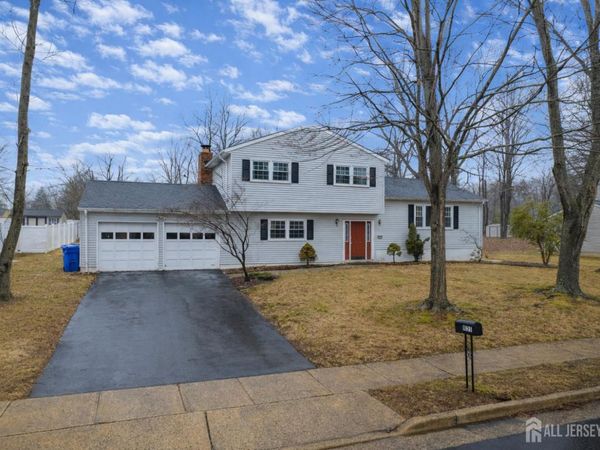 1035 Hillside Drive, North Brunswick, NJ 08902