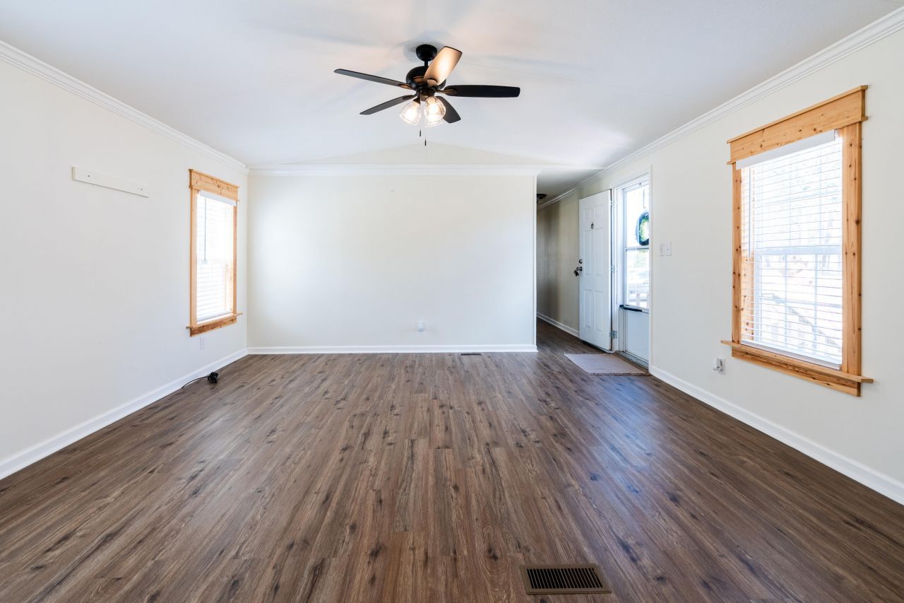 413 Fantail Avenue Photo 25