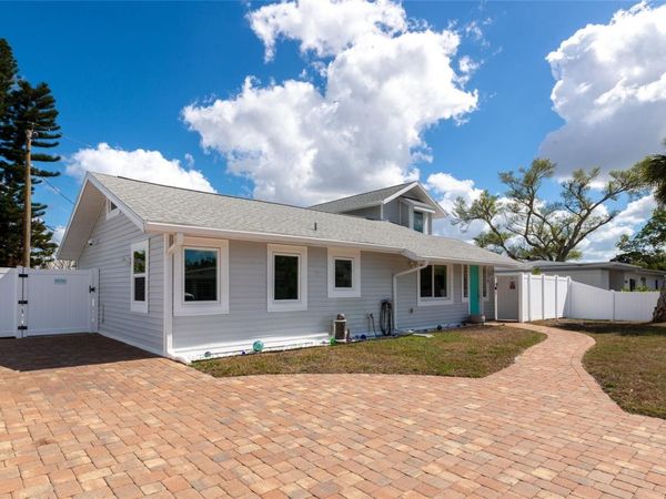 1219 65TH STREET NW, BRADENTON, FL 34209