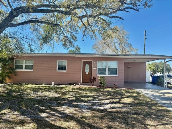 4732 ELDORADO DRIVE , TAMPA, FL 33615