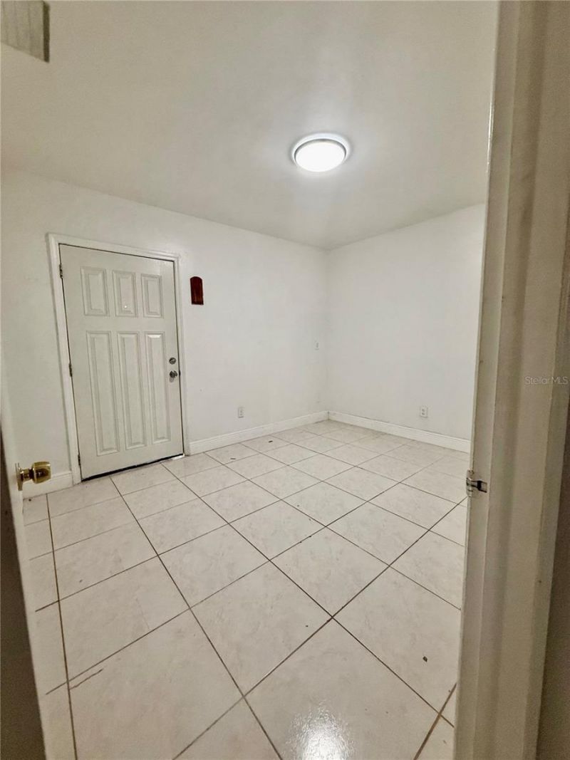 4732 Eldorado Drive, Tampa, FL 33615 Photo