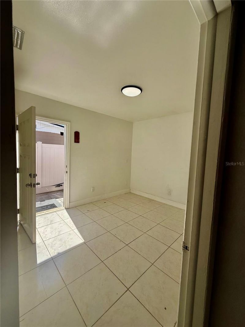 4732 Eldorado Drive, Tampa, FL 33615 Photo