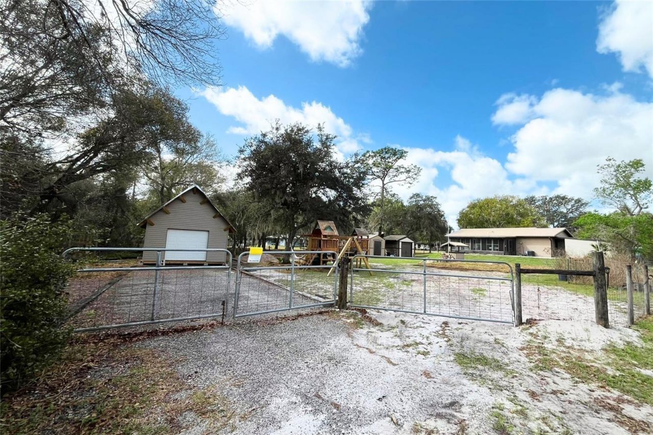 4539 Sue Street , De Leon Springs, FL 32130 Photo