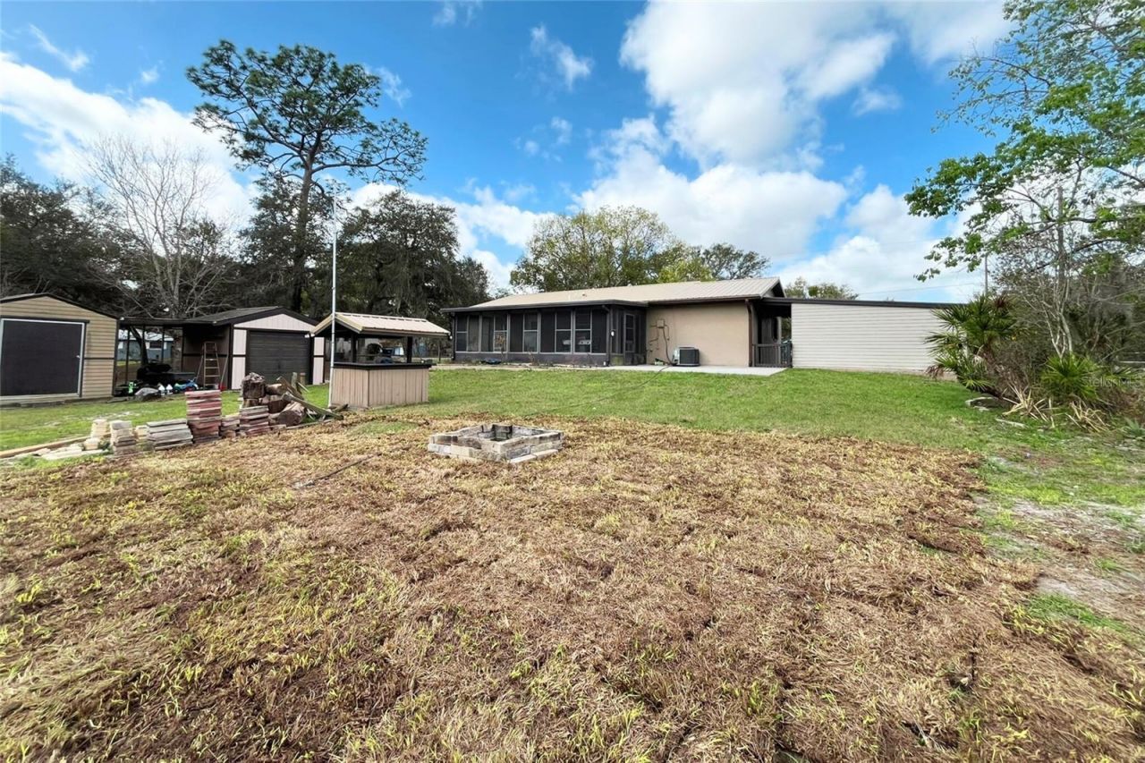 4539 Sue Street , De Leon Springs, FL 32130 Photo