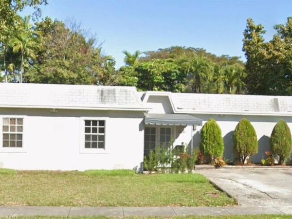 10241 SW 88th St , Unit 1, Miami, FL 33176