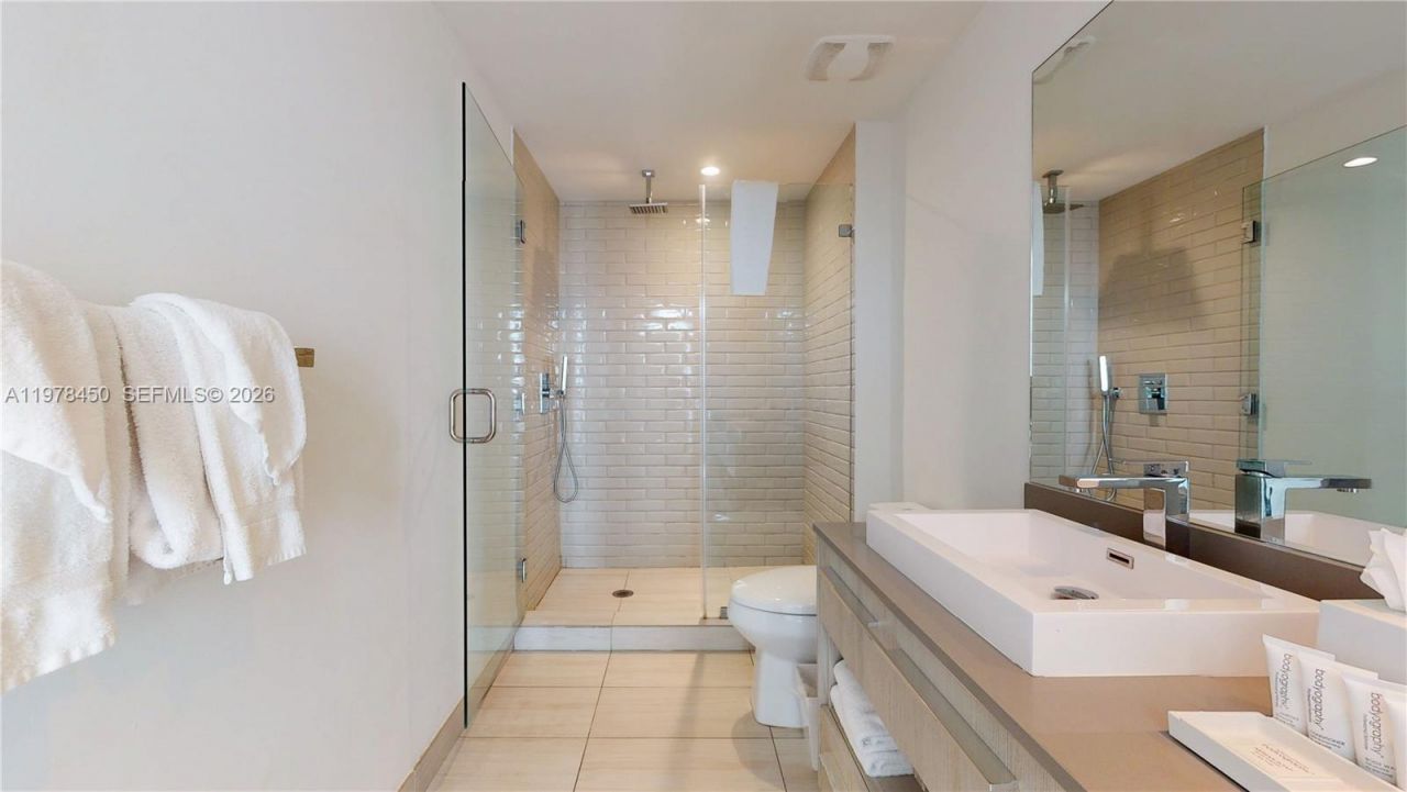 4010 S Ocean Dr, Unit R1004, Hollywood, FL 33019 Photo