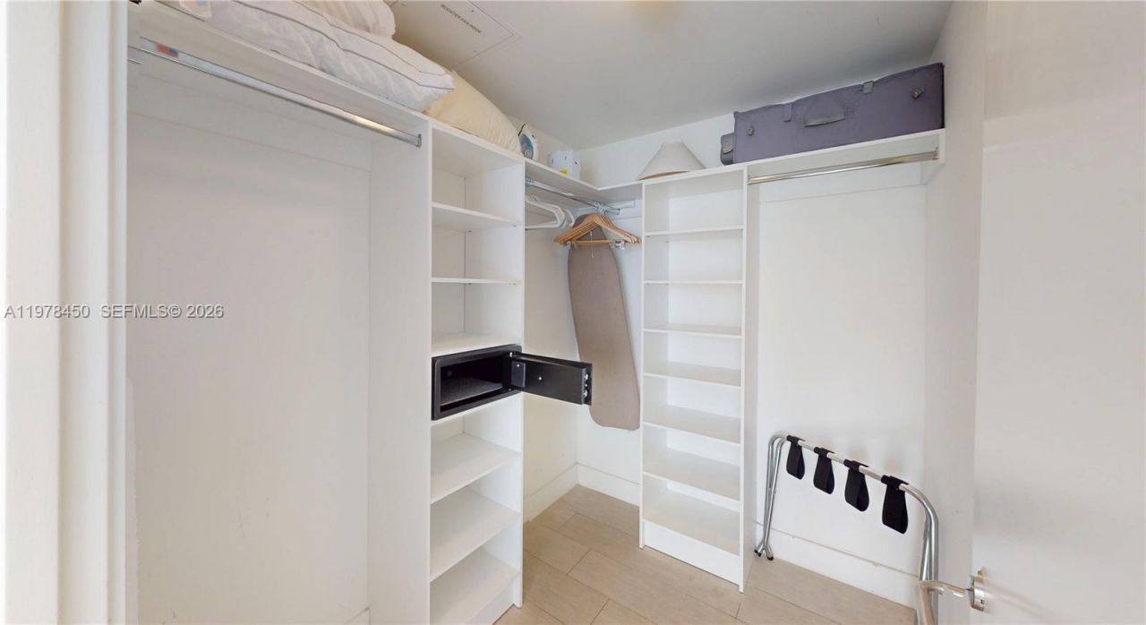 4010 S Ocean Dr, Unit R1004, Hollywood, FL 33019 Photo