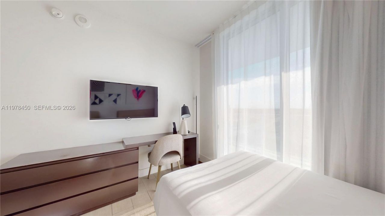 4010 S Ocean Dr, Unit R1004, Hollywood, FL 33019 Photo