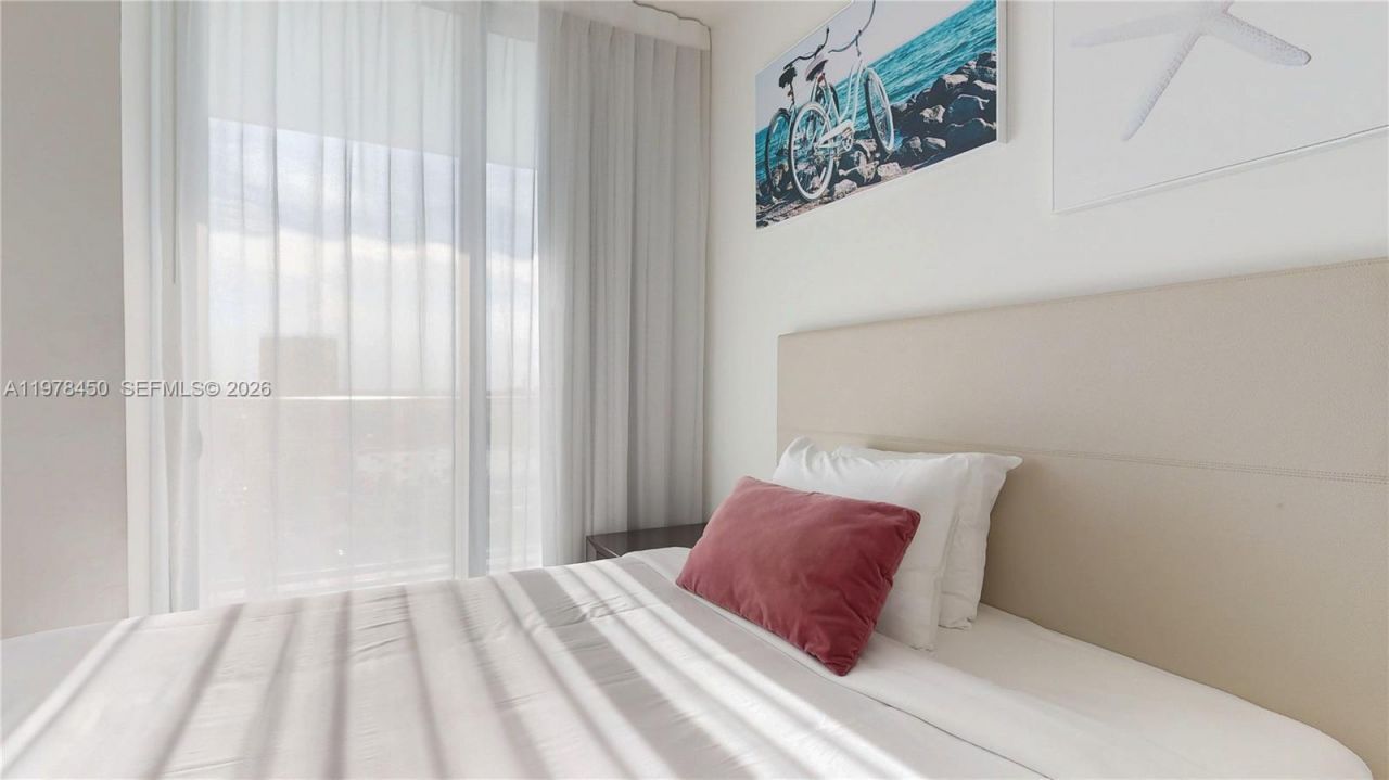 4010 S Ocean Dr, Unit R1004, Hollywood, FL 33019 Photo