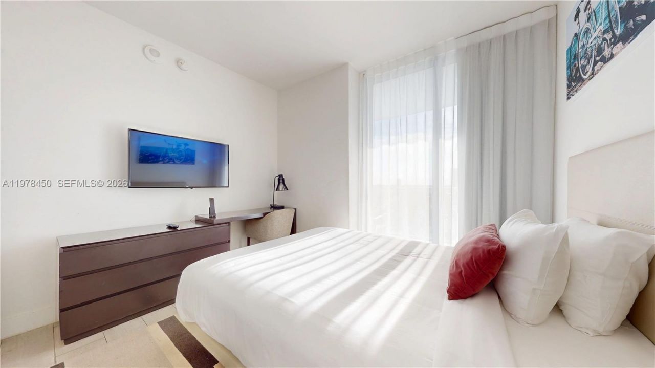 4010 S Ocean Dr, Unit R1004, Hollywood, FL 33019 Photo