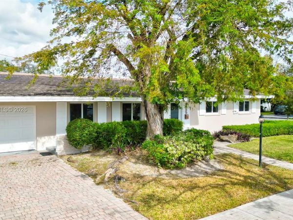 8955 SW 85th Ter, Miami, FL 33173
