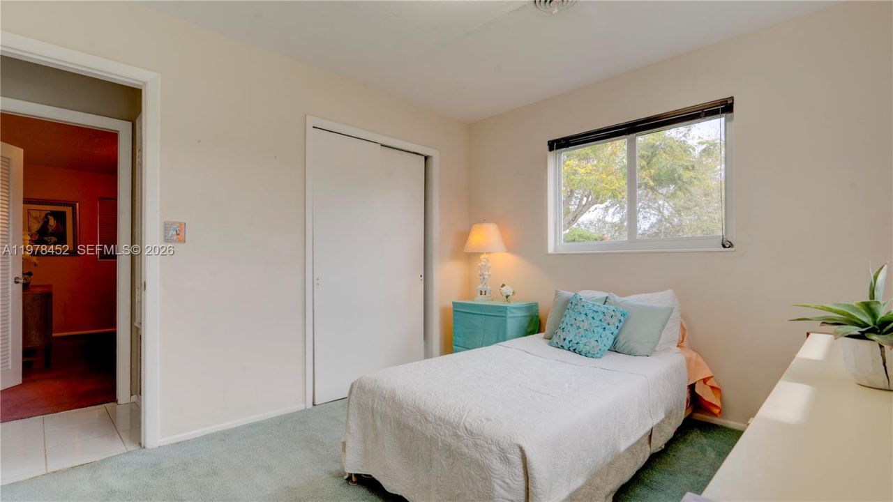 8955 SW 85th Ter, Miami, FL 33173 Photo