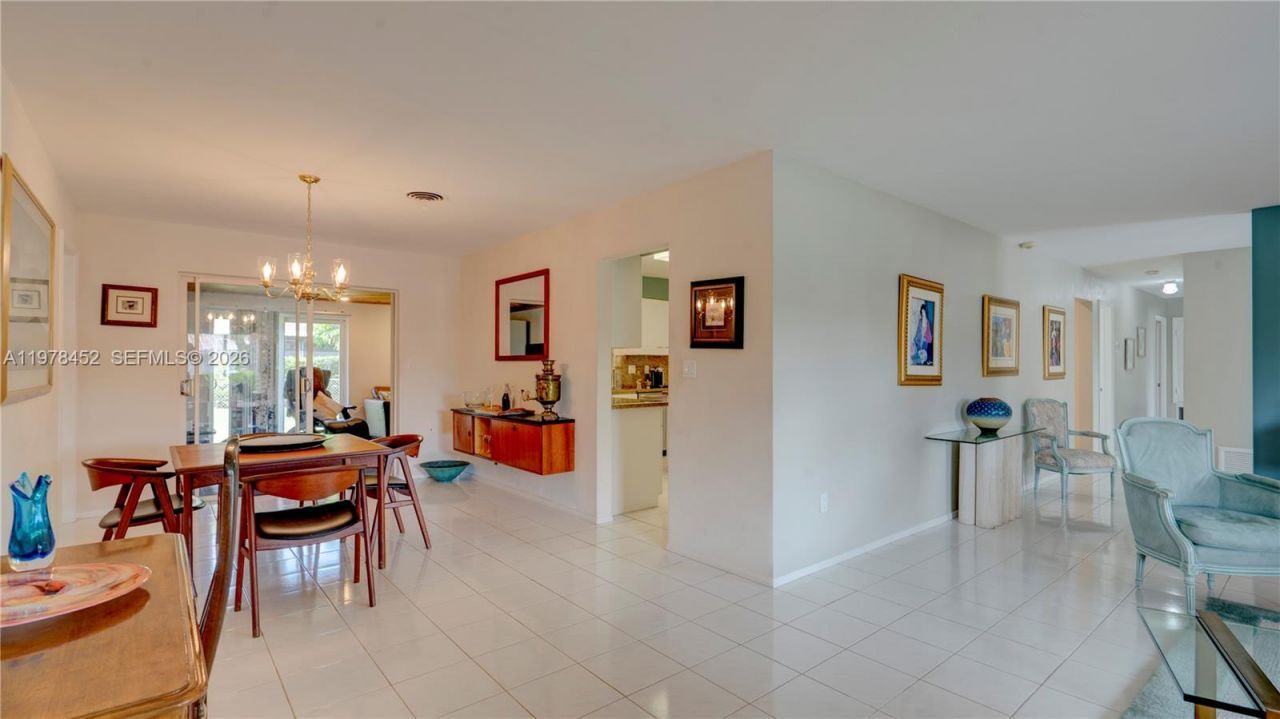 8955 SW 85th Ter, Miami, FL 33173 Photo