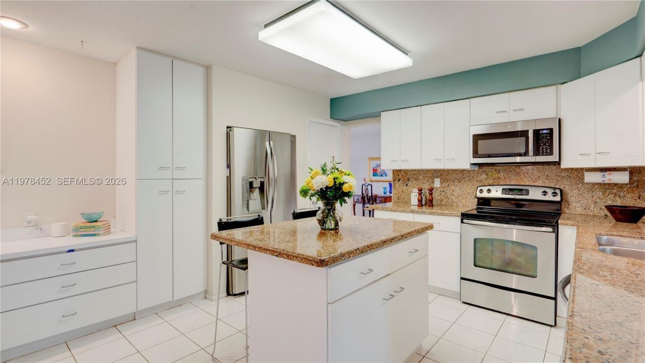 8955 SW 85th Ter, Miami, FL 33173 Photo