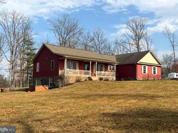 1156 PROVIDENCE CHURCH ROAD, HEDGESVILLE, WV 25427