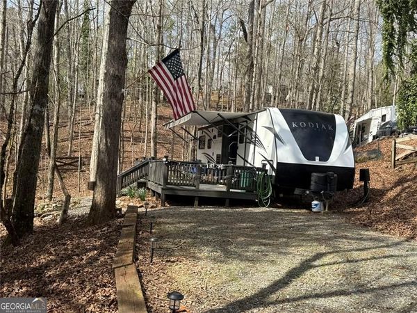 532 10th Street, Ellijay, GA 30540