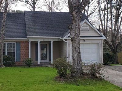 107 Bronwen Court, Goose Creek, SC 29445