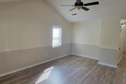 107 Bronwen Court photo 4