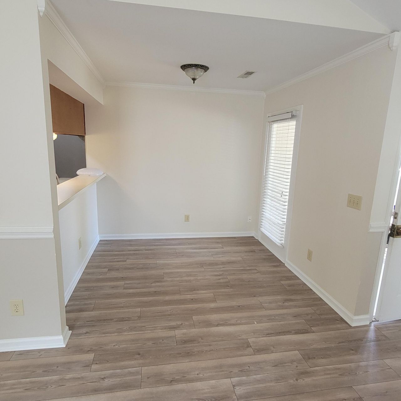 107 Bronwen Court Photo 4