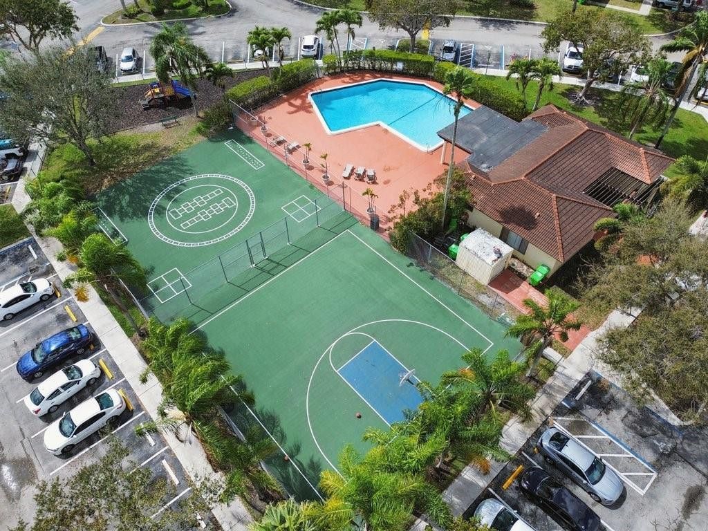 4759 NW 90th Avenue, Sunrise, FL 33351 Photo