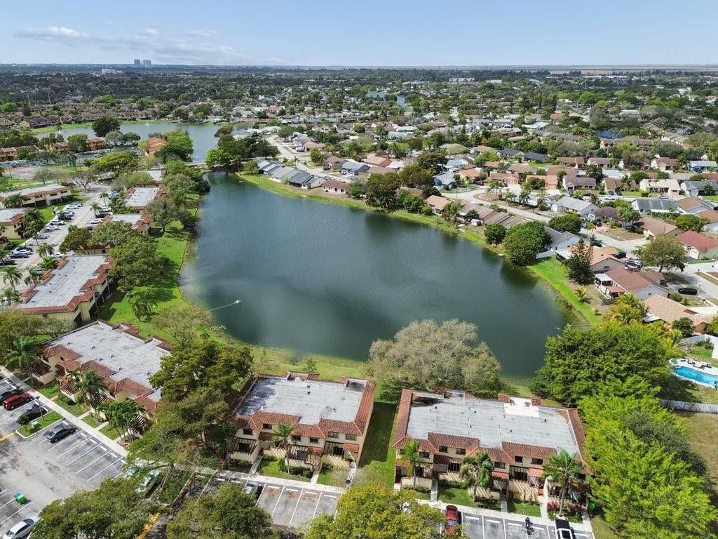 4759 NW 90th Avenue, Sunrise, FL 33351 Photo