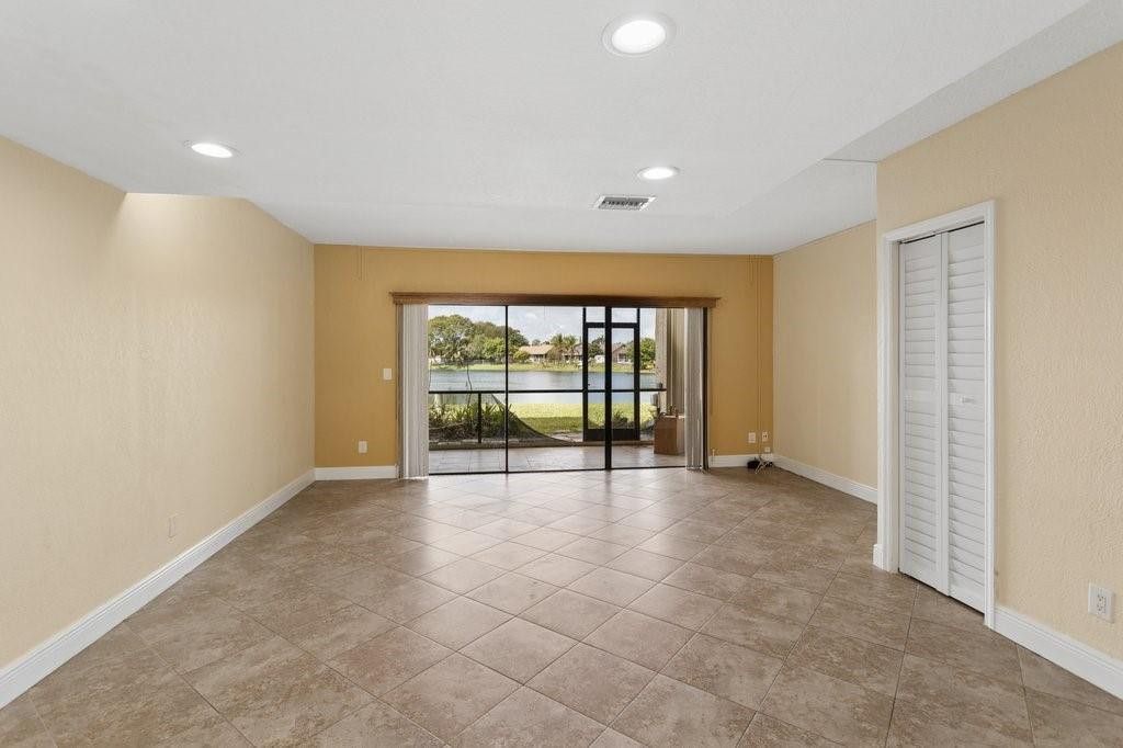 4759 NW 90th Avenue, Sunrise, FL 33351 Photo