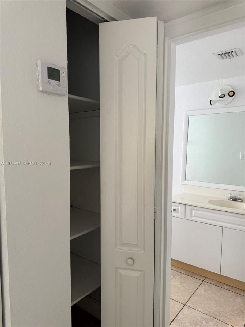 5122 NW 79th Ave , Unit 304, Doral, FL 33166 Photo