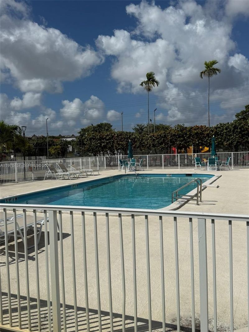 5122 NW 79th Ave , Unit 304, Doral, FL 33166 Photo