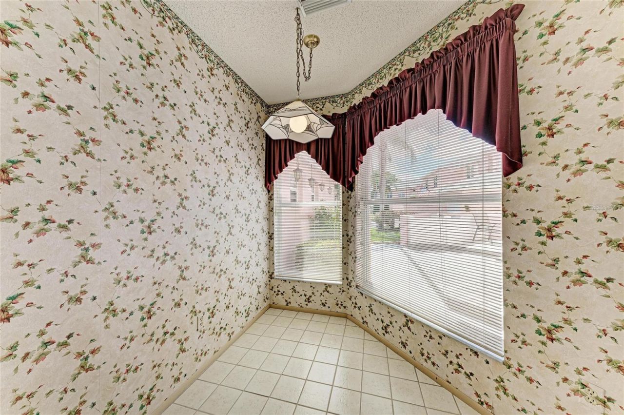 3930 Pinebrook Circle, Unit 7, Bradenton, FL 34209 Photo