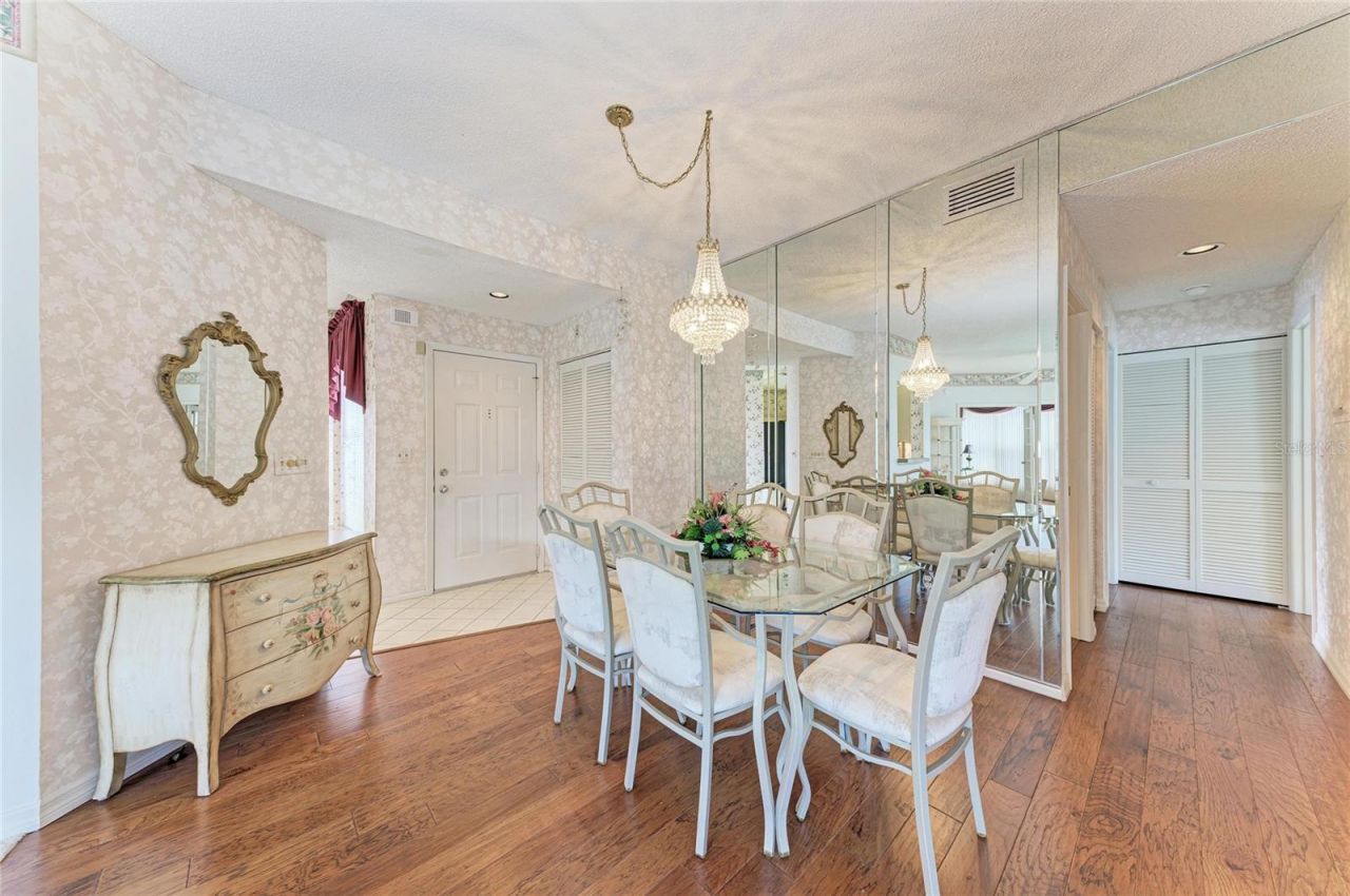 3930 Pinebrook Circle, Unit 7, Bradenton, FL 34209 Photo