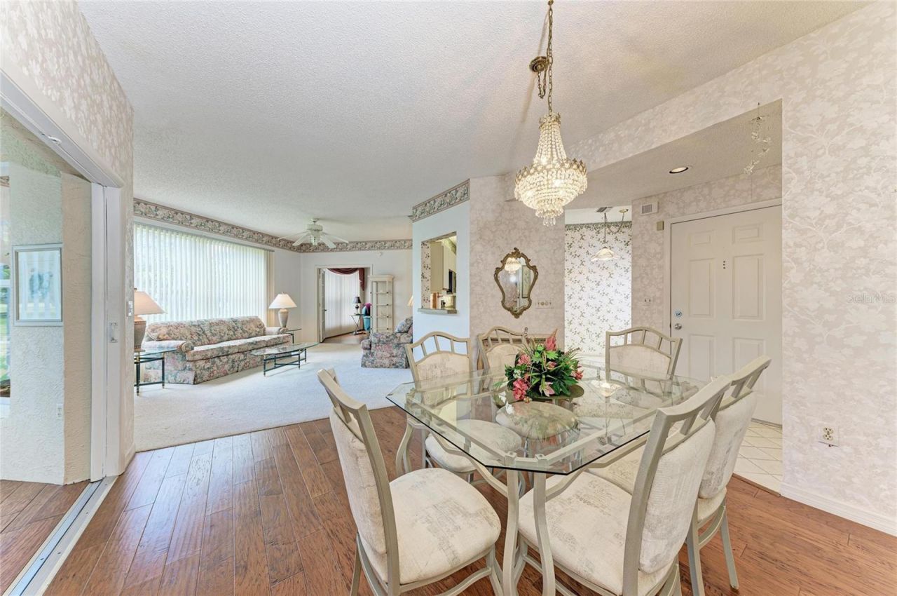 3930 Pinebrook Circle, Unit 7, Bradenton, FL 34209 Photo