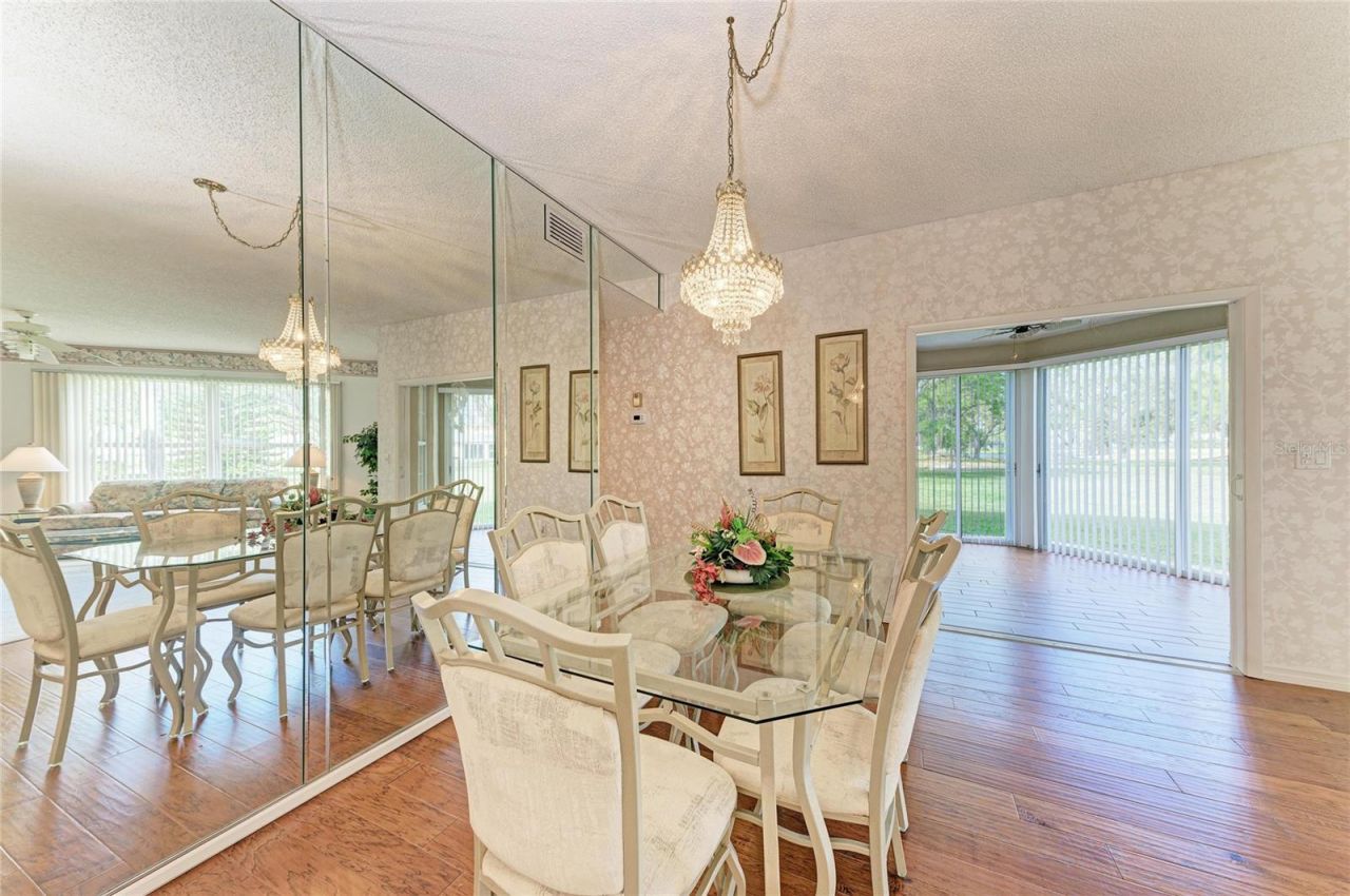 3930 Pinebrook Circle, Unit 7, Bradenton, FL 34209 Photo