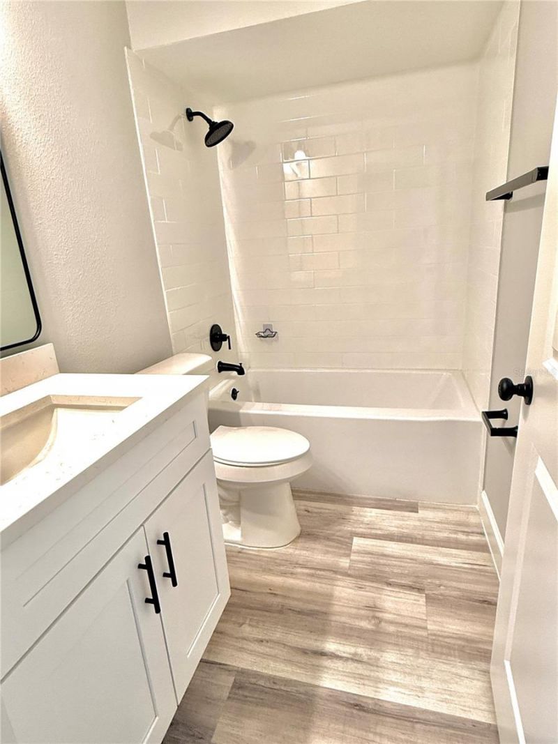 1000 Lake Of The Woods Boulevard , Unit 206F, Fern Park, FL 32730 Photo