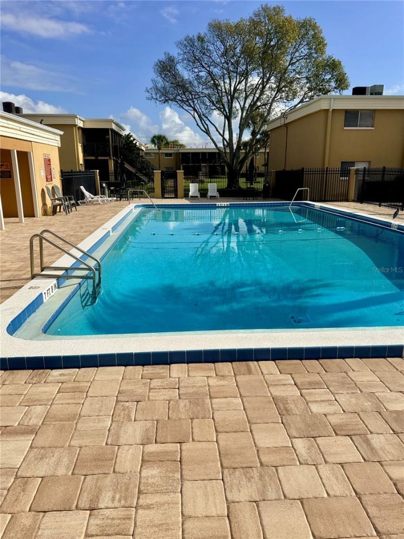 1000 Lake Of The Woods Boulevard , Unit 206F, Fern Park, FL 32730 Photo