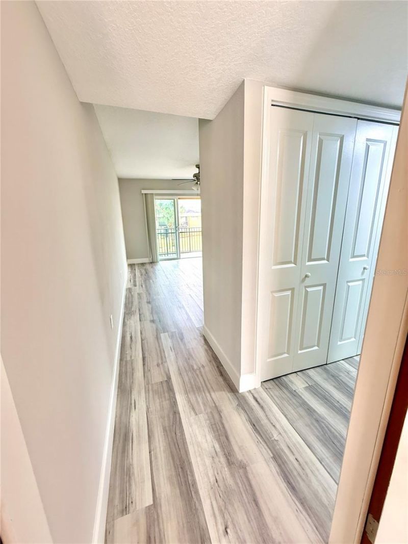 1000 Lake Of The Woods Boulevard , Unit 206F, Fern Park, FL 32730 Photo