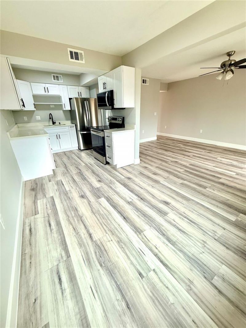 1000 Lake Of The Woods Boulevard , Unit 206F, Fern Park, FL 32730 Photo