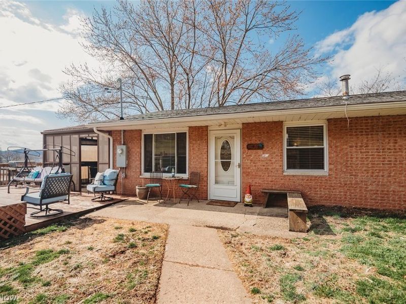 1410 10th Street, Vienna, WV 26105 Photo 1