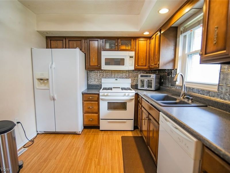 1410 10th Street, Vienna, WV 26105 Photo 20