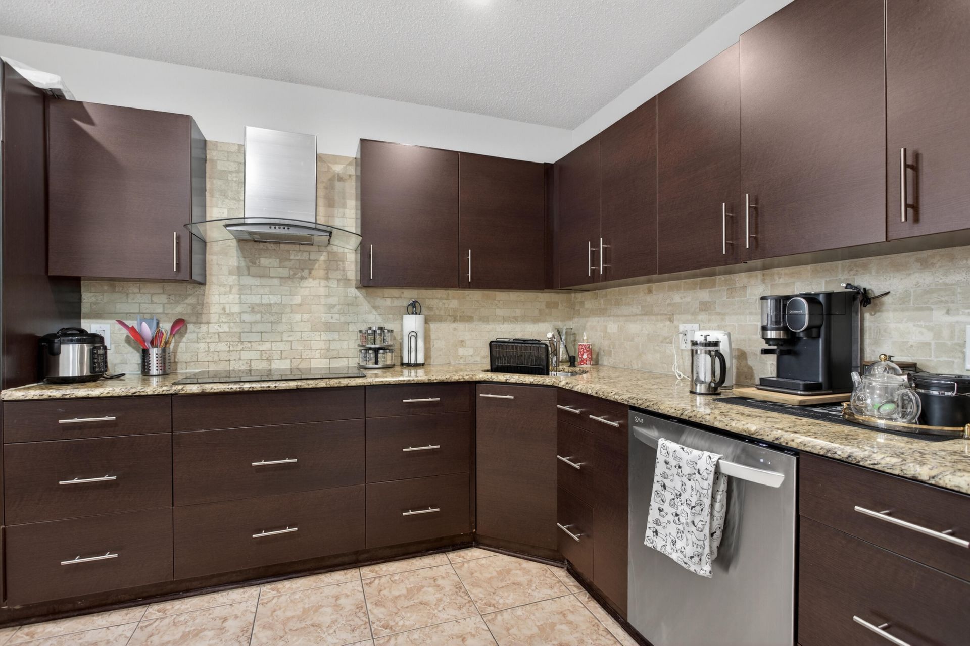 4151 Coral Tree Circle, Unit 251, Coconut Creek, FL 33073 Photo