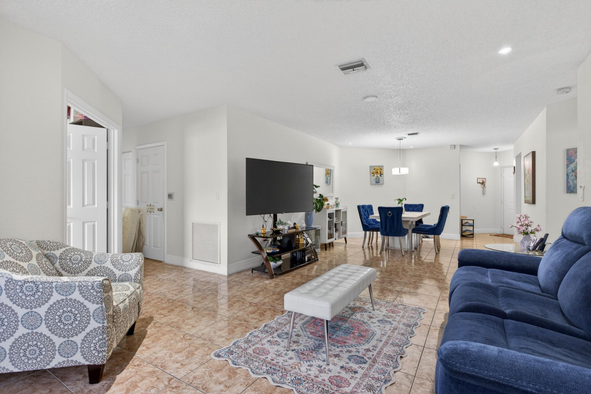 4151 Coral Tree Circle, Unit 251, Coconut Creek, FL 33073 Photo