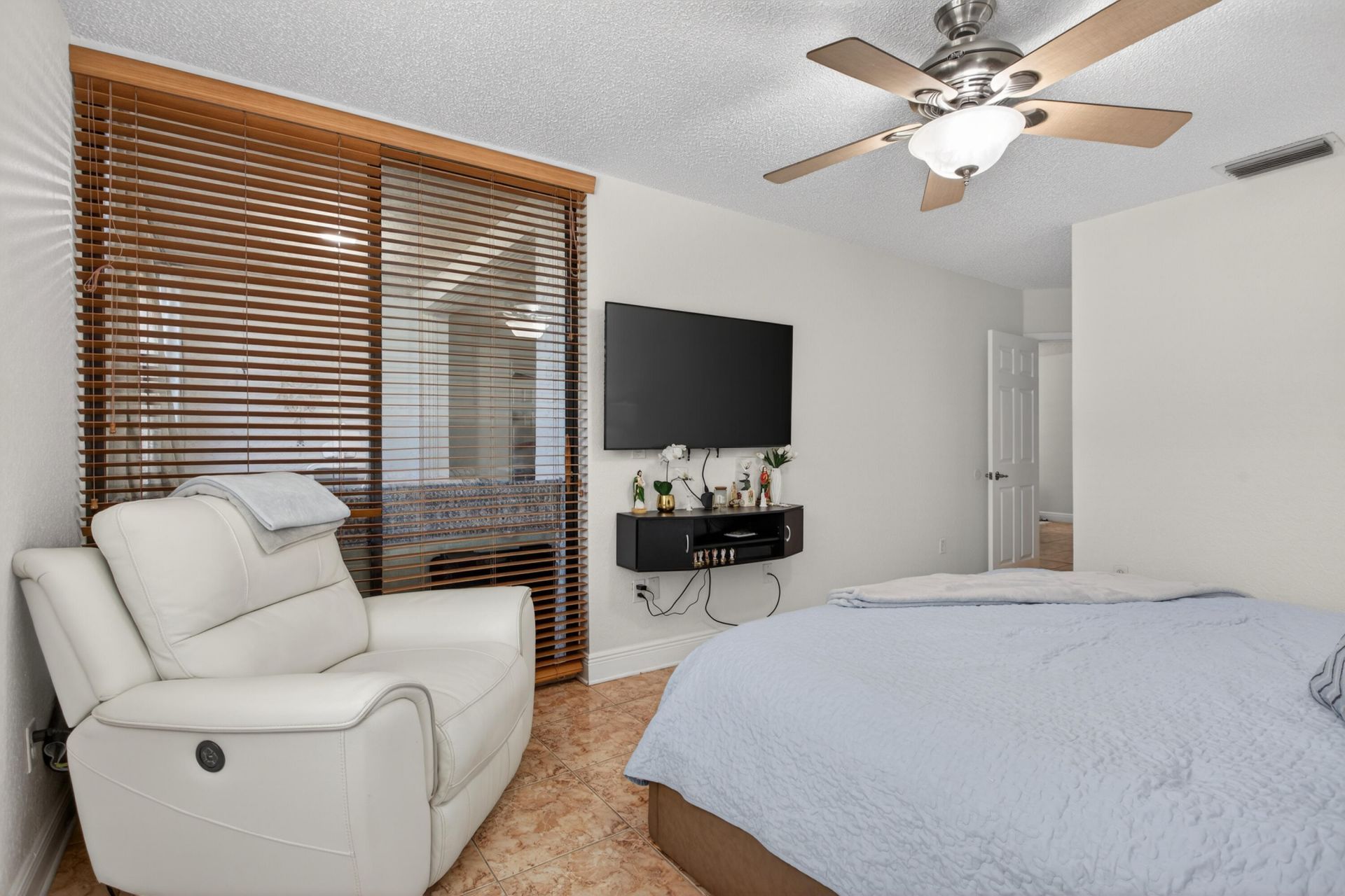 4151 Coral Tree Circle, Unit 251, Coconut Creek, FL 33073 Photo