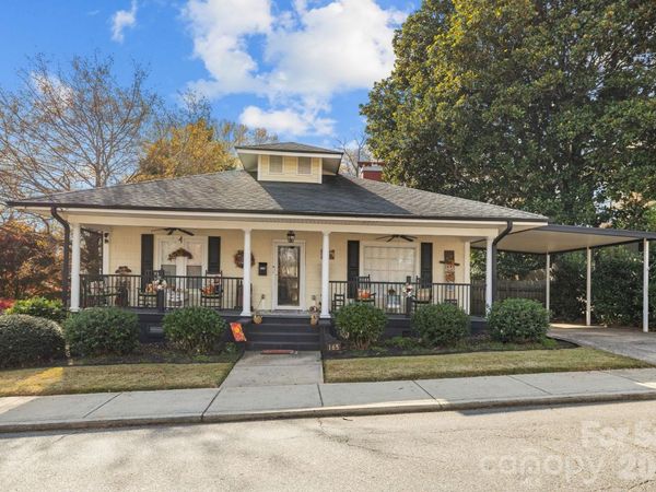 165 8th Avenue, Cramerton, NC 28032