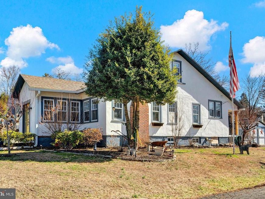 35 Lafayette Avenue, Titusville, NJ 08560 Main Photo