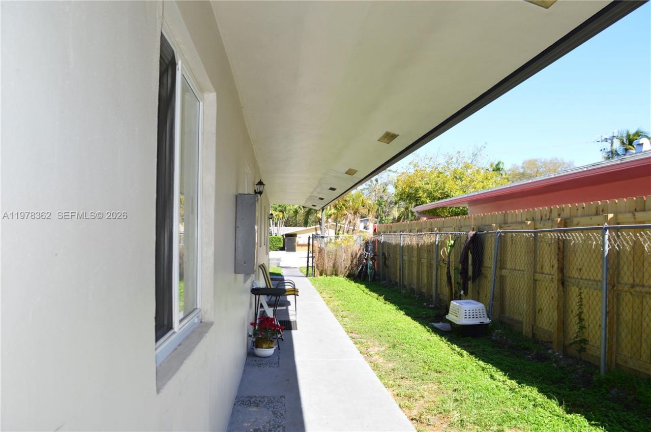 701 SW 15th Ave , Unit 3, Fort Lauderdale, FL 33312 Photo