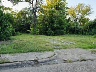 2511 Saint Clair Drive, Dallas, TX 75215