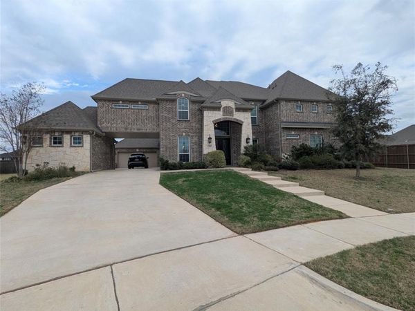 508 Tennington Lane, Shady Shores, TX 76208