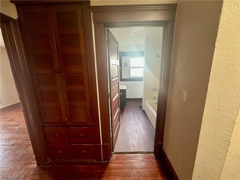 53 S Balch Street, Unit 55 Up, Akron, OH 44302 Photo 11