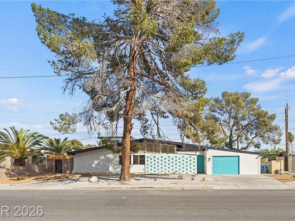 3368 Nahatan Way , Las Vegas, NV 89169